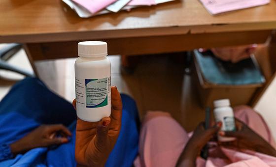 OMS: mundo ainda longe da meta de erradicar HIV, hepatites e ISTs até 2030