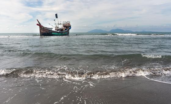 Mais de 500 pessoas podem ter morrido em naufrágio na costa de Mianmar