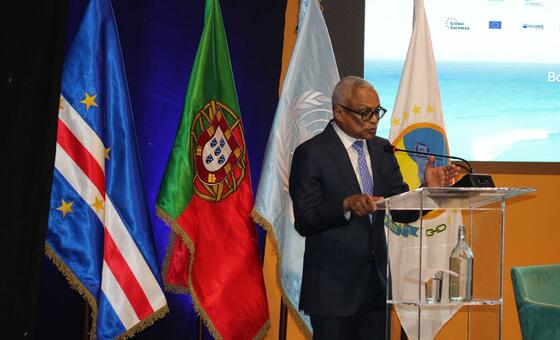 Lixo marinho: Cabo Verde lidera a revolução azul contra a ameaça silenciosa