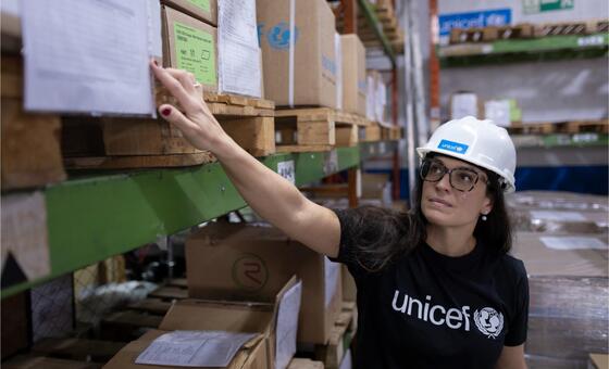 Bastidores da ação humanitária: A logística para salvar vidas em zonas de crise