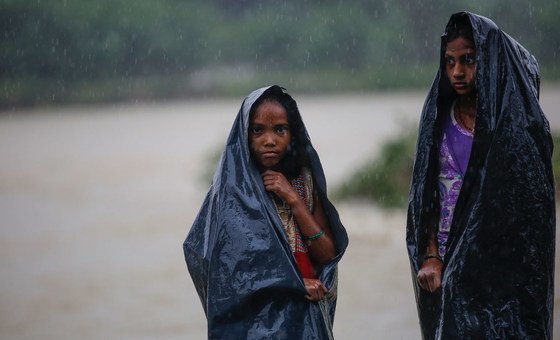 Onda de destruição impacta emprego e economia após inundações no Nepal